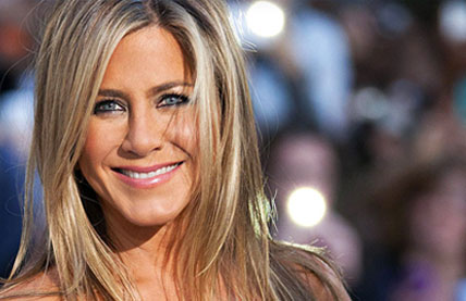 Beauté et jeunesse pour Jennifer Aniston